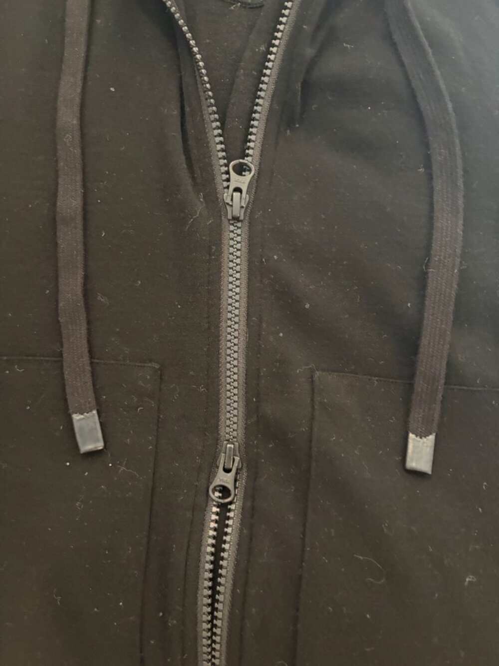 Branwyn Women's M Marino Wool Black Full-zip Hoodie - Picture 3 of 3